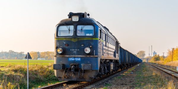 Фото – Польща завершила проєктування реконструкції колії до кордону з Україною