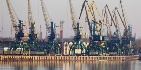 Фото – Кабмін виділив 250 млн грн на відшкодування збитків судноплавства та залізничних перевезень
