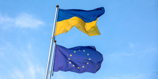 Фото – Євросоюз надав Україні статус кандидата на вступ до ЄС