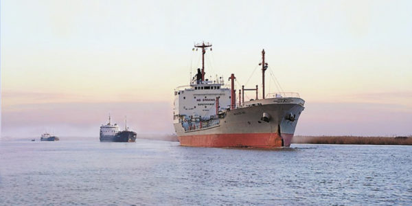 Фото – МІУ відкрило судноплавство каналом Дунай – Чорне море через гирло Бистре