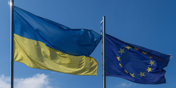 Фото – ЄС має намір виділити на відновлення України понад €500 млрд – Bloomberg