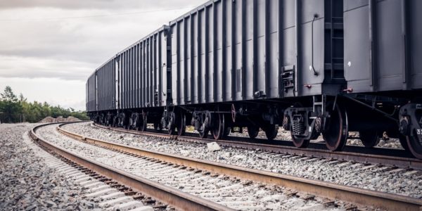 Фото – Суд передав для реалізації заарештовані 6,2 тис. т глинозему «РусАла»