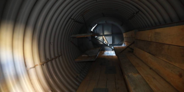 Photo – Zaporizhzhia Metinvest’s enterprises produced 10 mobile shelters for the military