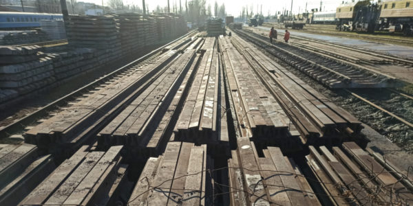 Photo – Ukrzaliznytsia put up for sale 12.5 thousand tons of scrap for UAH 49.5 million
