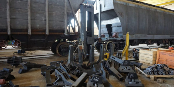 Photo – Ukrainian railcar builders sold 151 freight railcars in September 2022