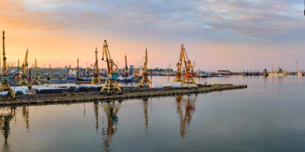 Фото – ЕС предоставляет €126 млн на расширение портов Румынии для украинских грузов