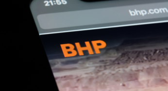 Украинаның жалаңаш пирсті, Железный порты