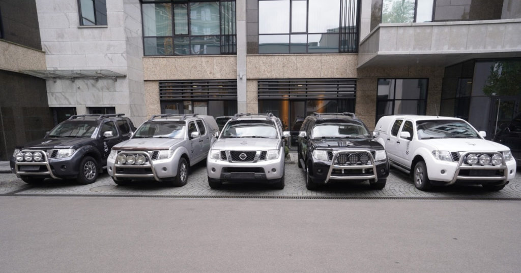 Metinvest Handed Over Five SUVs To The Armed Forces For UAH 3 Million metinvest-handed-over-five-suvs-to-the-armed-forces-for-uah-3-million