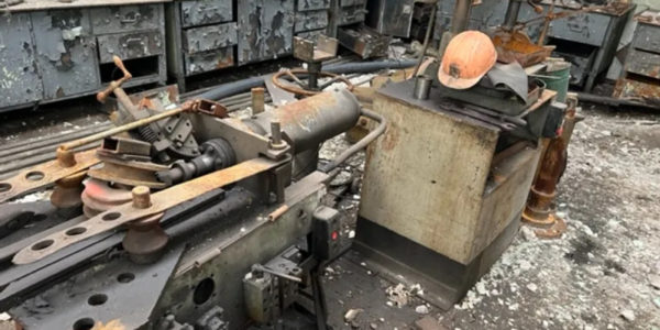 Фото – «Днепропетровский трубный завод» был продан на аукционе за 14 млн грн