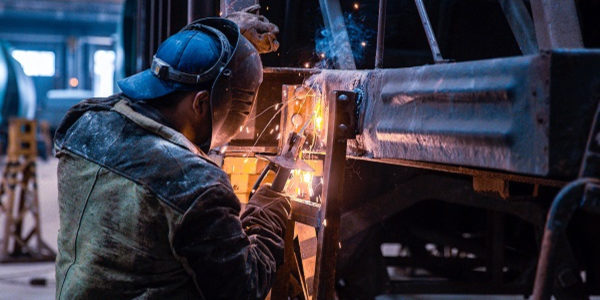 Photo – Prydniprovsk railway restored 2.3 thousand freight railcars in January-November