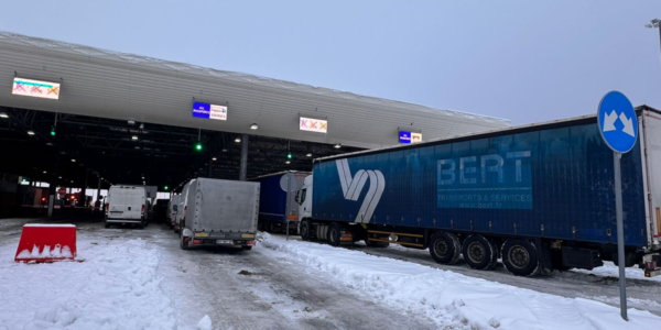 Фото – Україна у листопаді скоротила експорт автотранспортом на 26,7% м./м.