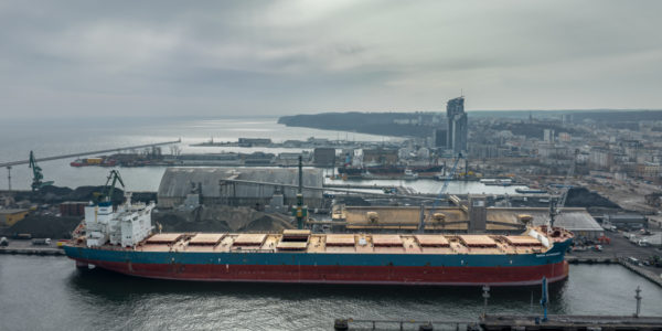 Фото – Польський порт Гдиня за підсумками 2023 року перевалив 8 тис. т руди