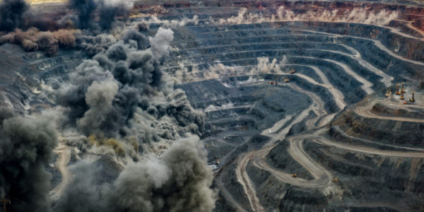 Фото – Казахстан в I полугодии увеличил добычу железной руды на 22% г./г.