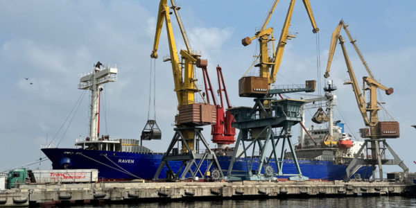 Фото – АМПУ и Ukrainian Reconstruction Consortium подписали меморандум о развитии портов