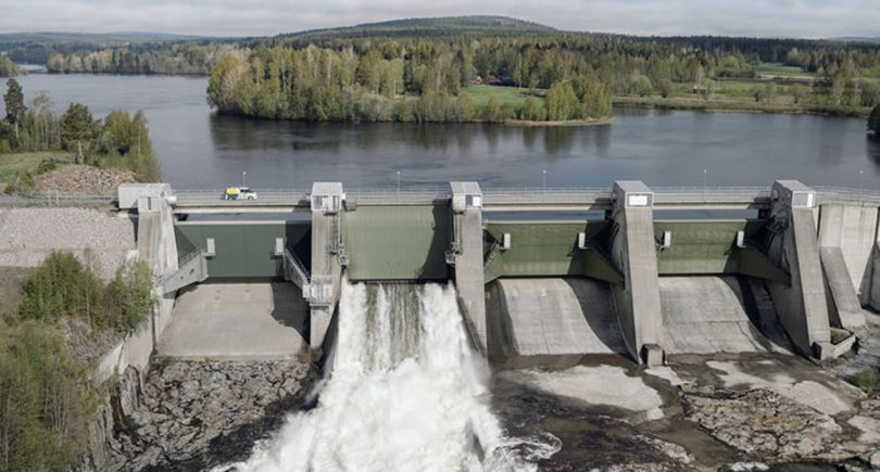 Фото – Шведська Vattenfall замовила у SSAB «зелену» сталь для греблі гідроелектростанції