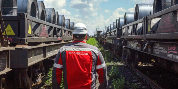 Фото – «Запорожсталь» призывает не повышать грузовые тарифы «Укрзалізниці»